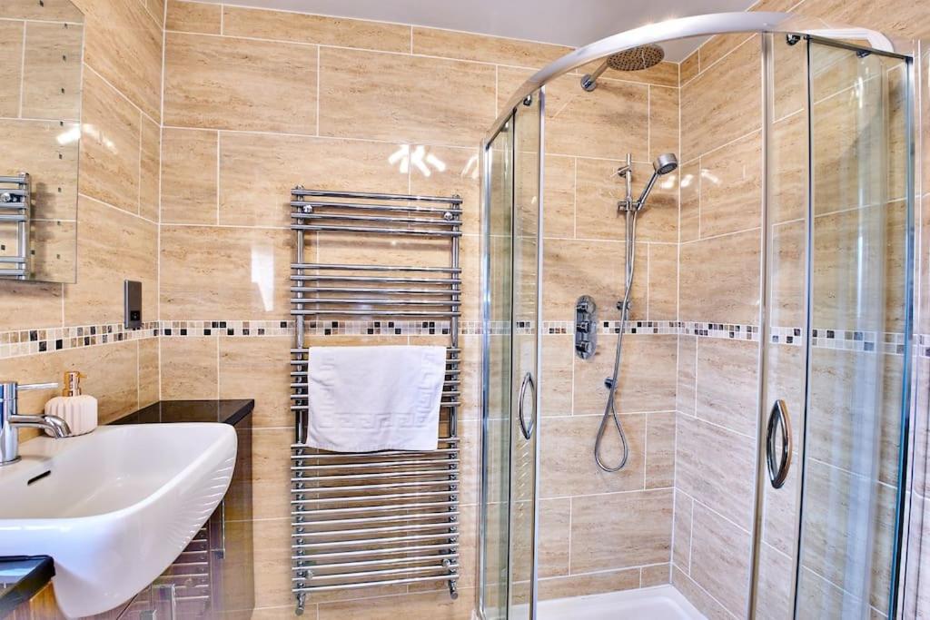The Chase, Luxury Hot Tub Retreat, Pets Welcomed Dipton Eksteriør billede