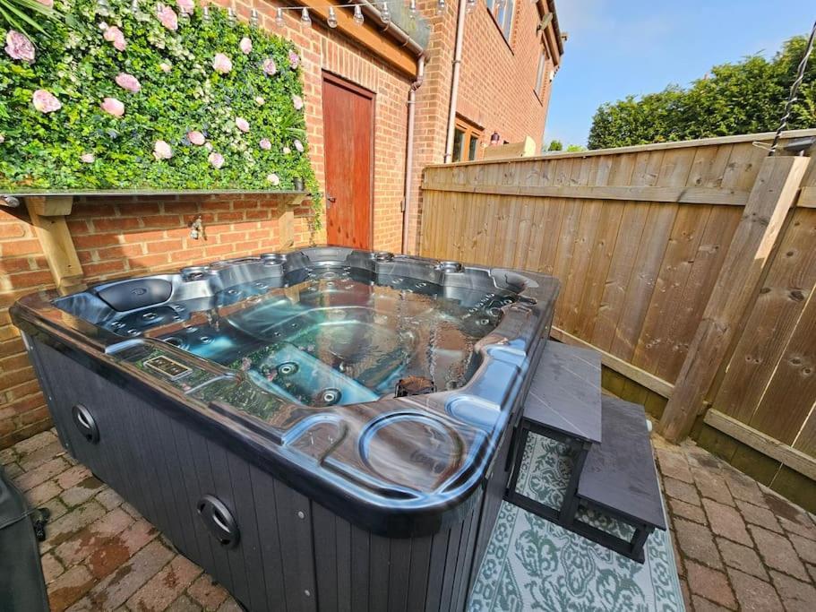 The Chase, Luxury Hot Tub Retreat, Pets Welcomed Dipton Eksteriør billede